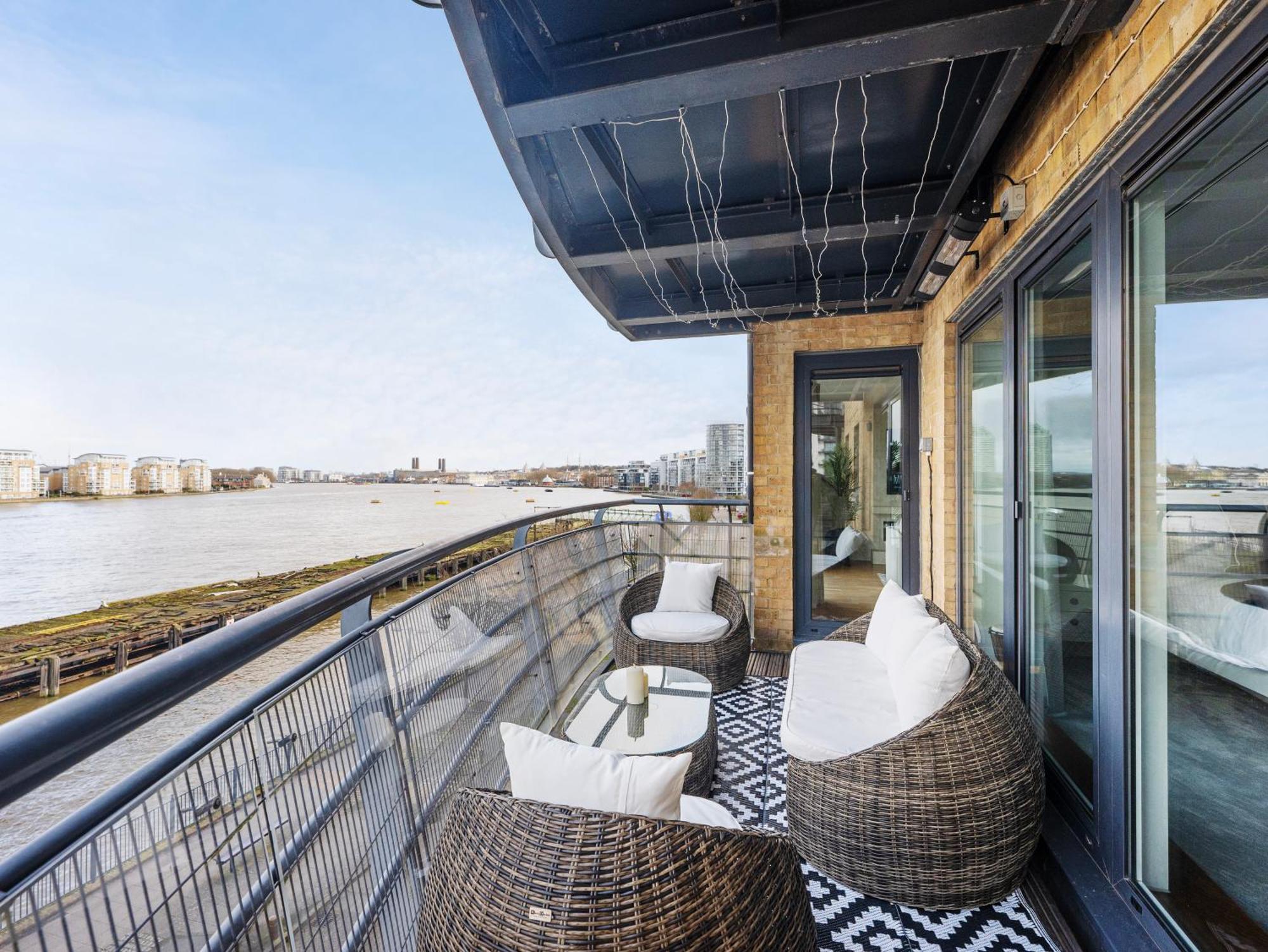 The View Greenwich - Luxury River Thames Apartment Londra Esterno foto